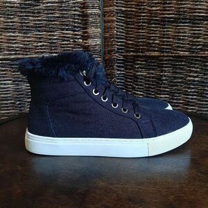 Corky's Templin Faux Fur Trimmed High Top Sneakers Women's 7 Black Ankle Shoes